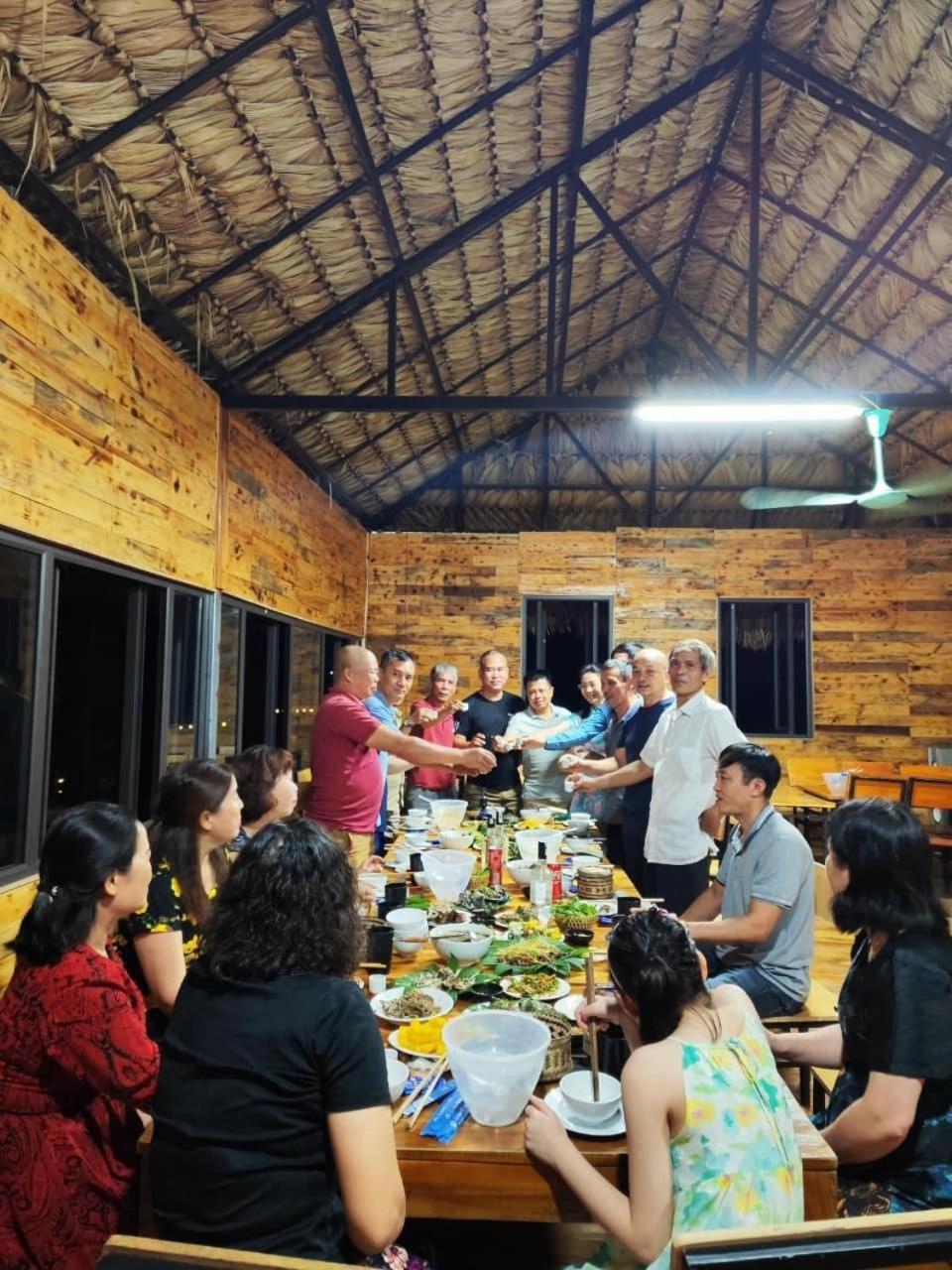 Ecolodge Ke Nenh Dien Bien Ban Him Lom Bagian luar foto