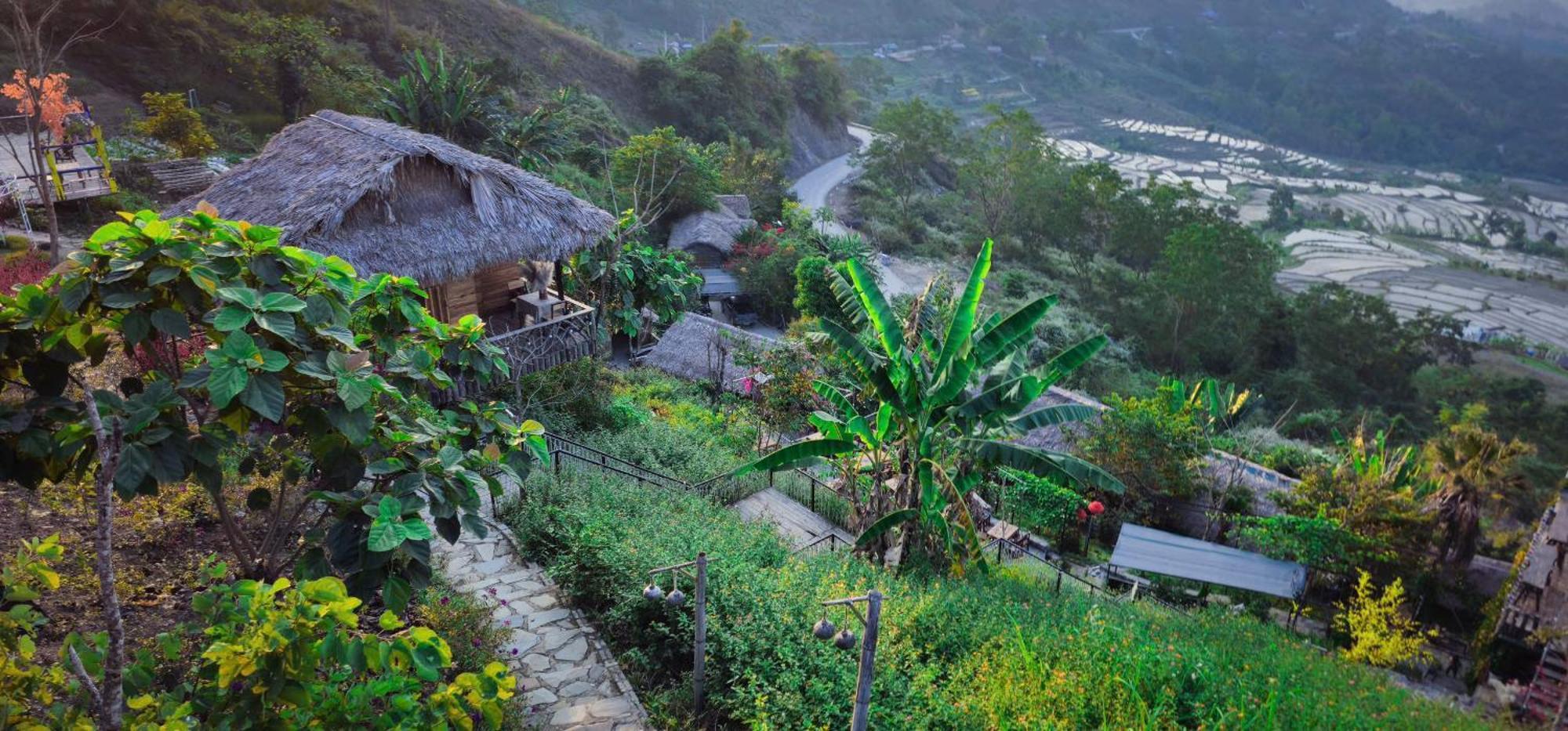 Ecolodge Ke Nenh Dien Bien Ban Him Lom Bagian luar foto