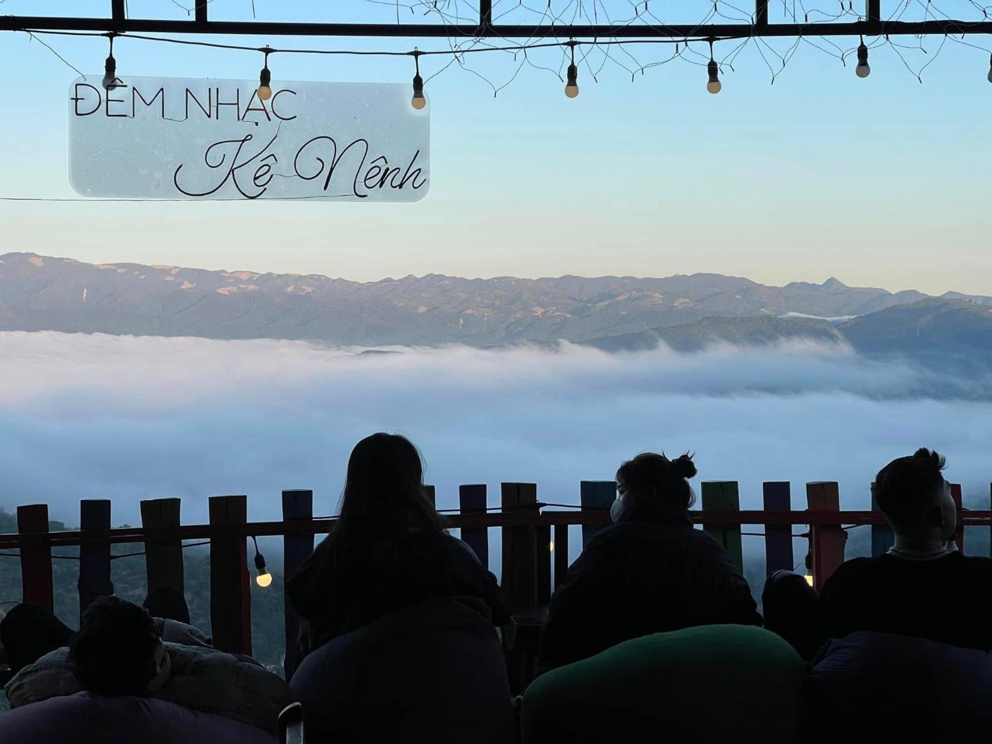 Ecolodge Ke Nenh Dien Bien Ban Him Lom Bagian luar foto