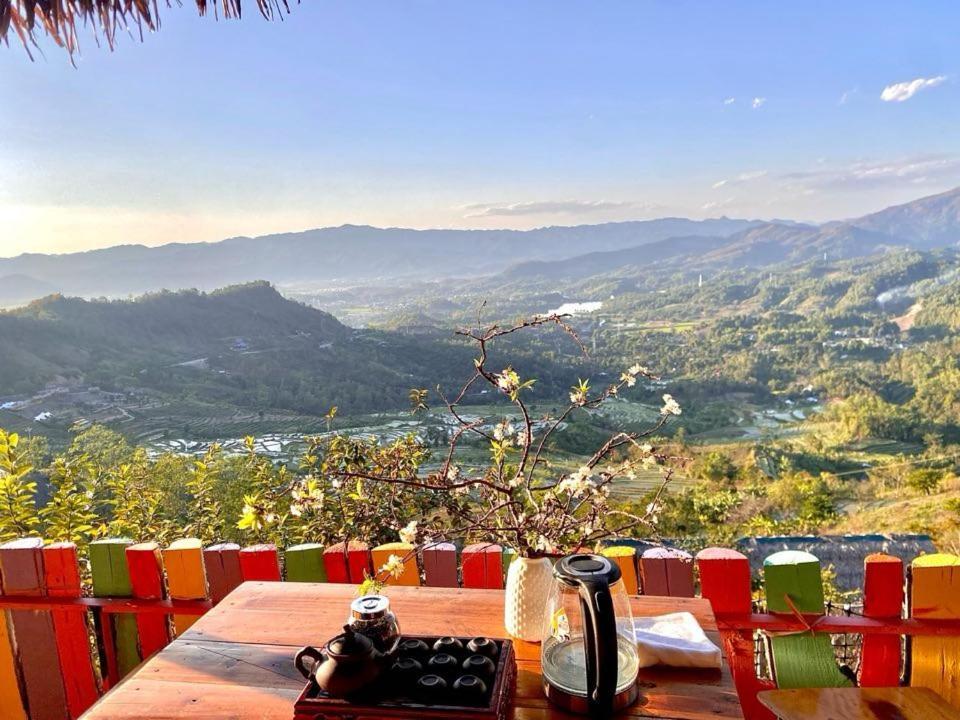 Ecolodge Ke Nenh Dien Bien Ban Him Lom Bagian luar foto